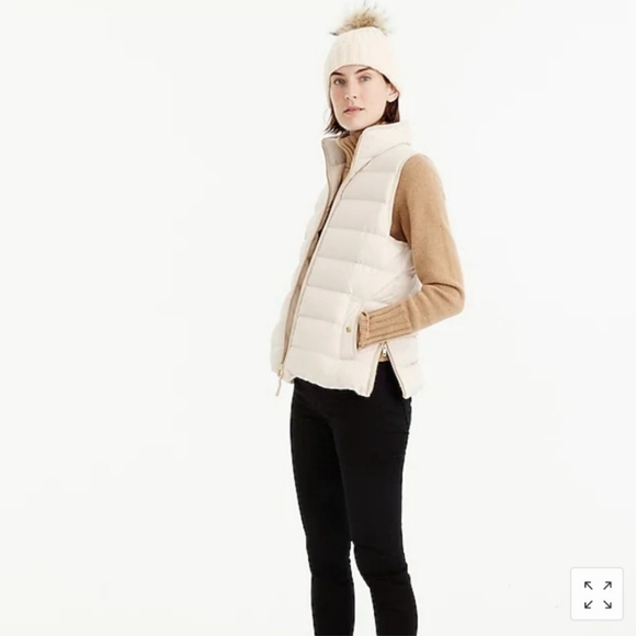 NWOT, Red JCrew Mountain Puffer Vest, SM - Picture 8 of 9